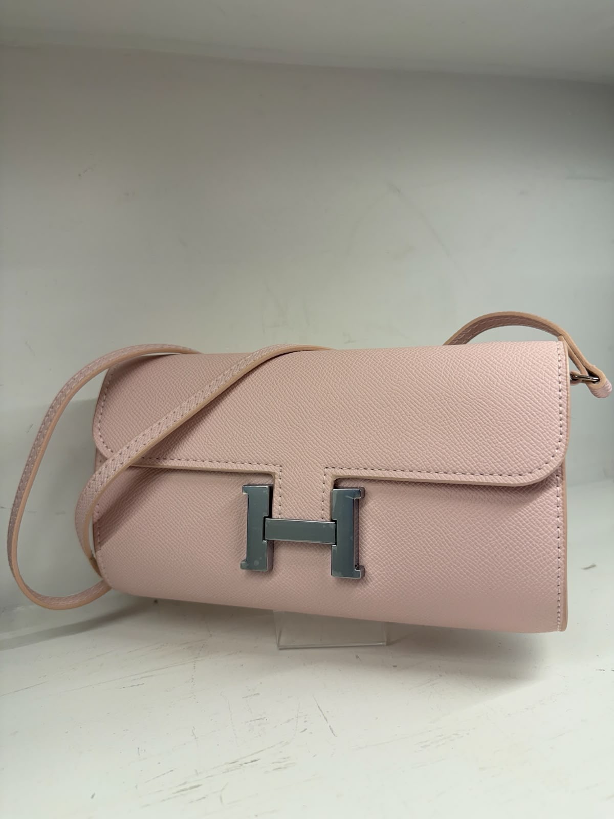 Cartera Hermes rosa