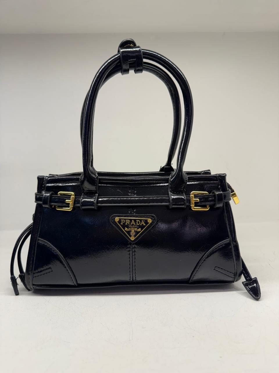 Cartera Prada