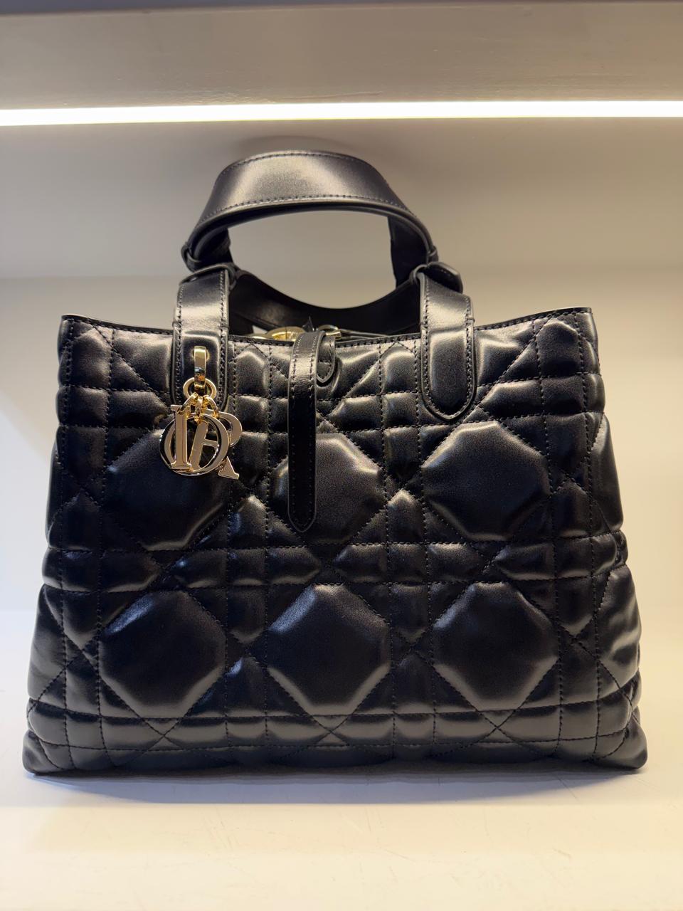 Cartera estilo Dior