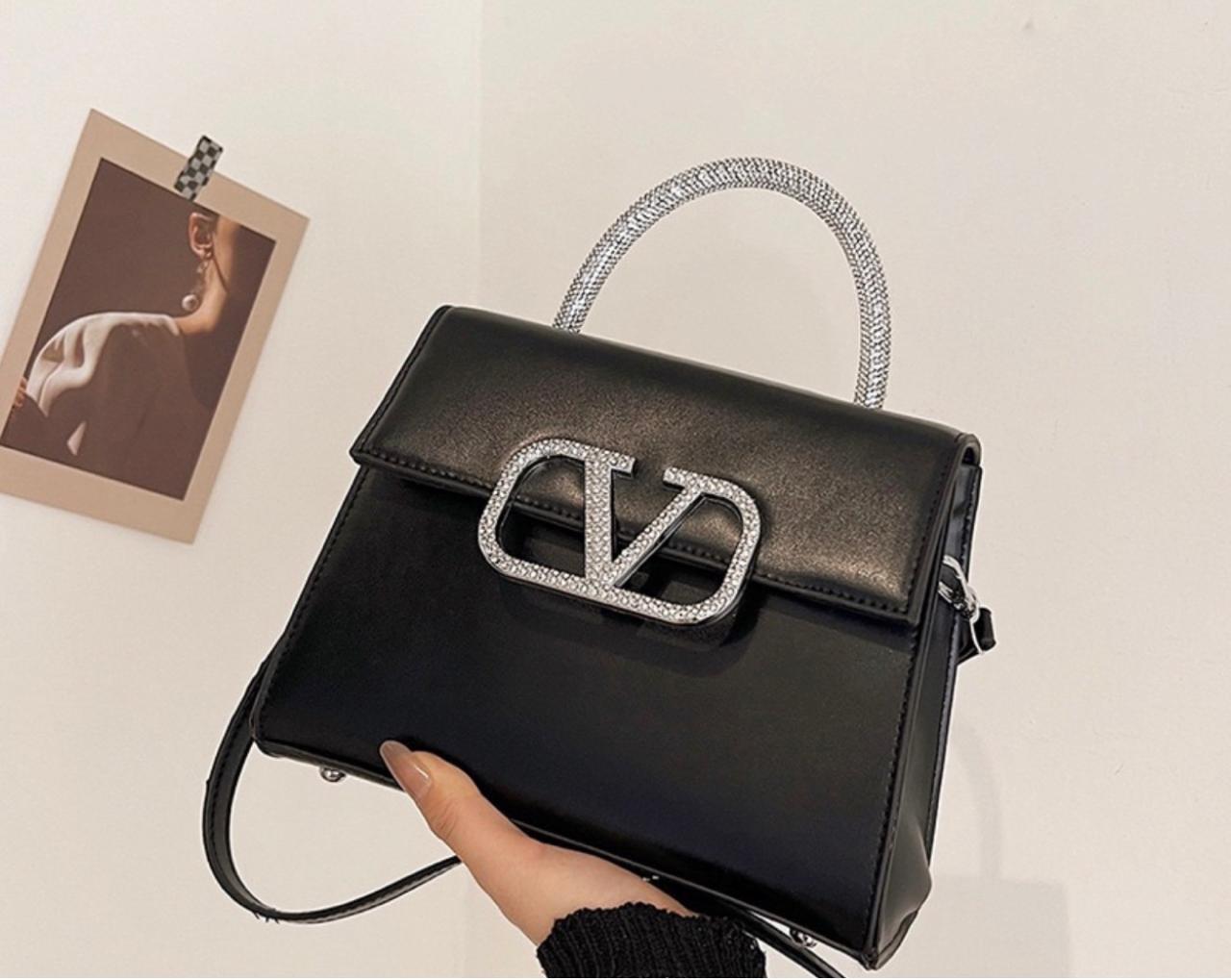 Cartera Valentino