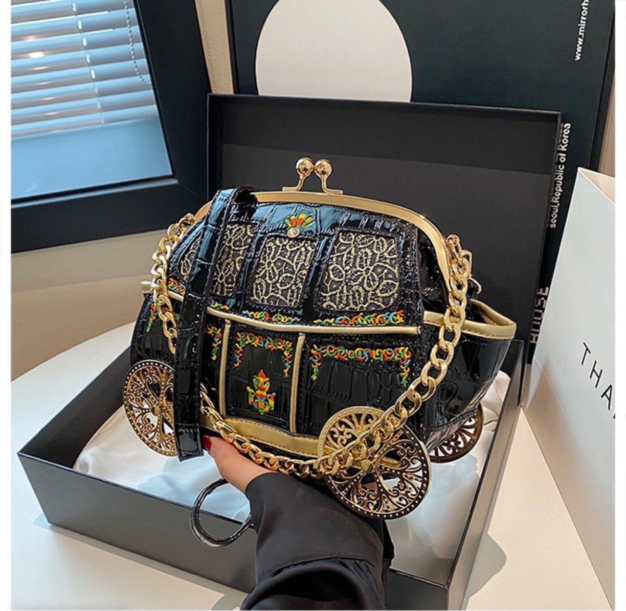 Cartera carroza
